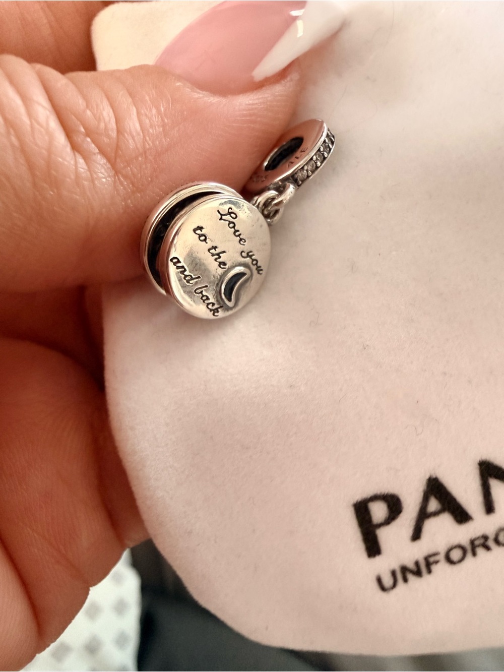 The Pandora Double Dangle Tree & Galaxy Moon
Charm - Picture 10 of 11